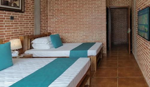 River View Twin Room