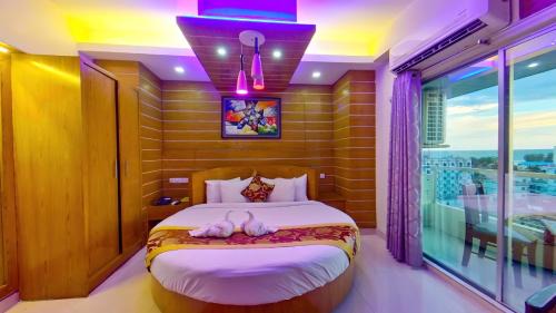 Deluxe Double Room with Balcony and Sea View