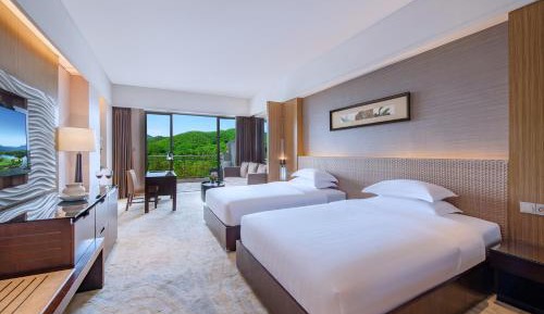 Grande Deluxe Twin Room (Mountain View)