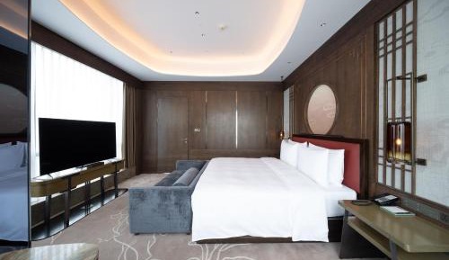 Premier Suite