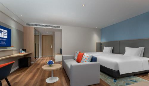 Standard Twin Room with Extra Floor Space