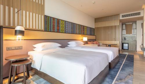 2 Twin Beds, Ocean View Club Access