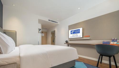 Standard King Room with Extra Floor Space