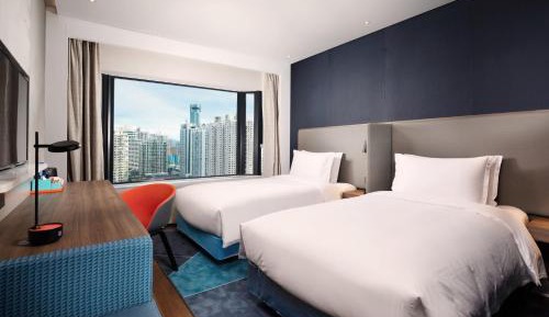 Standard Twin Room with City View