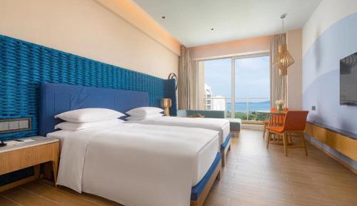Twin Room with Two Twin Beds and Bay View