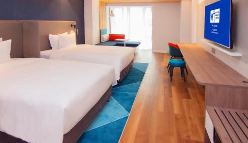 Standard Twin Room with Two Twin Beds