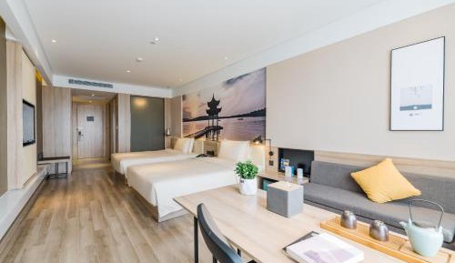 Premier Twin Room