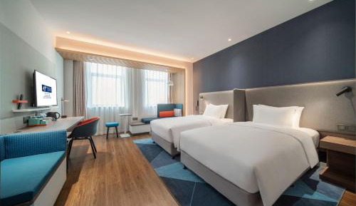 Standard Twin Room with Two Twin Beds