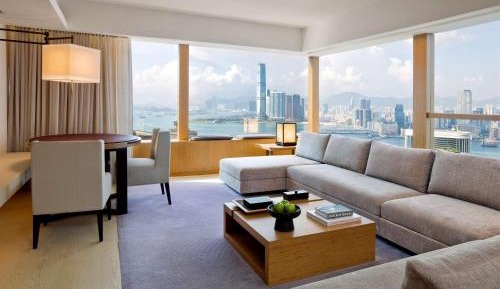 Upper Suite with Harbor View
