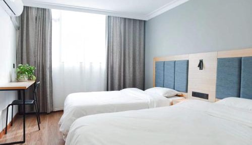Comfort Twin Room