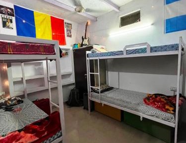 6-Bed Mixed Dormitory Room