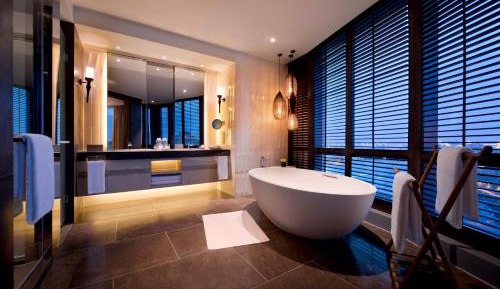 Diplomat Suite