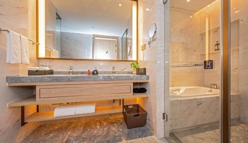 One-Bedroom Suite