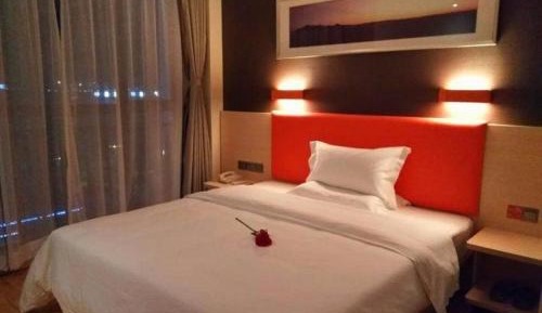 Select Room