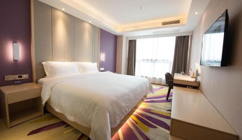 Deluxe King size bed Room