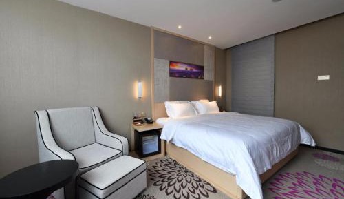 Deluxe King size bed Room