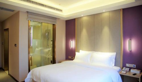 Deluxe King size bed Room