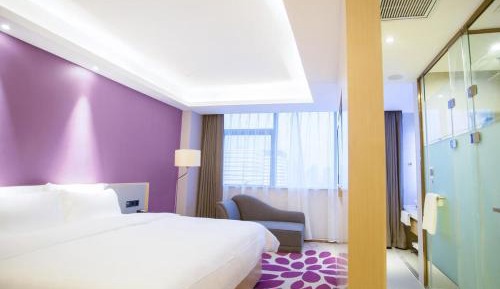 Deluxe King size bed Room