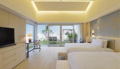 Two-Bedroom Villa with Private Pool (Free welcome fruit on the first check-in day)