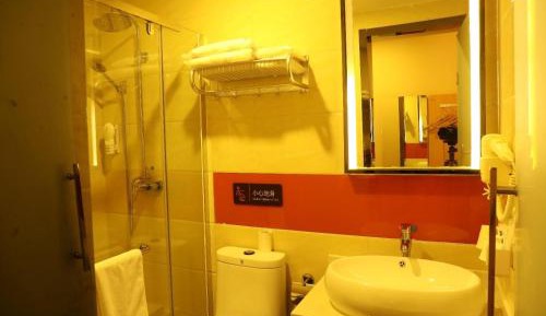 Premium Deluxe Twin Room