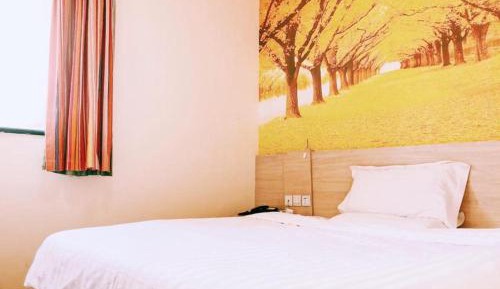 Business Queen Bed Room