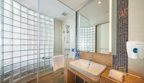 Standard King Room with Extra Floor Space