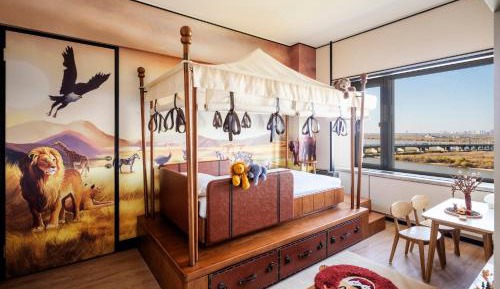 Themed Family Suite - 3 Bedrooms
