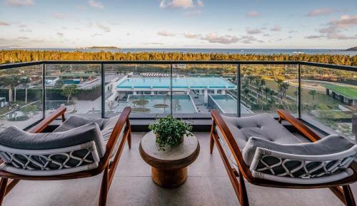 Ocean Pool View Suite 