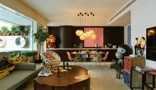 Deluxe Lagoon Suite