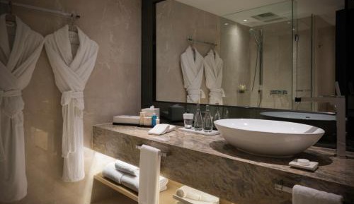 Premier Twin Room