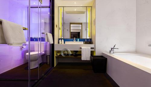 One-Bedroom Suite