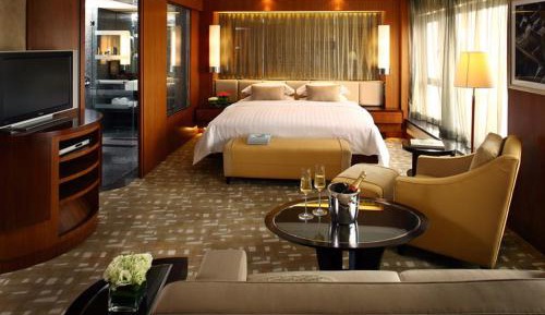 Executive Flex King Bed Room