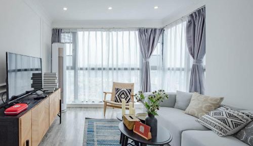 Apartment with Balcony