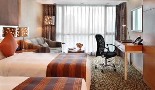 Deluxe Double or Twin Room(Only 'Four Seasons' and 'Cafe 25' offer 30% discount)