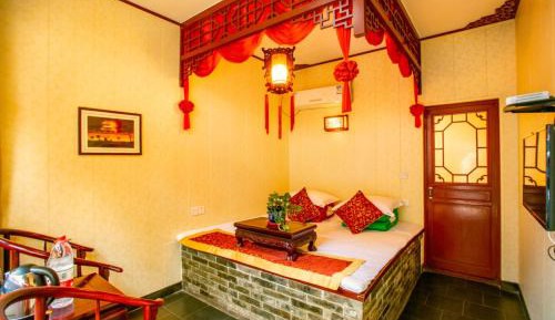 Suite with Garden View