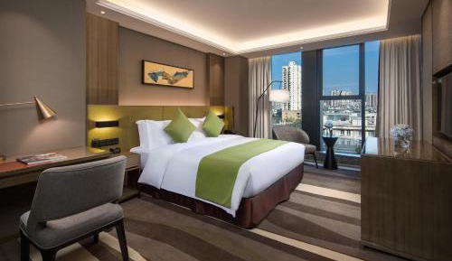 Superior King Room