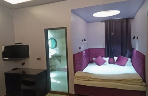 Taj Ganj Hotel | Maya Hotel & Restaurant