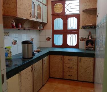 Aligarh Hostel | Ayush Hostel PG