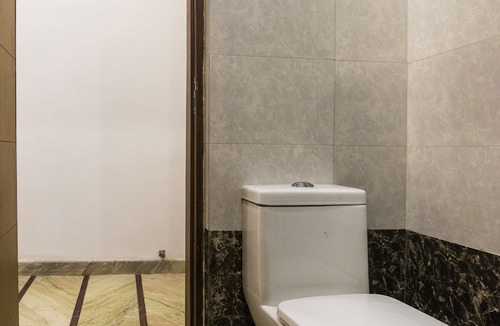 Basai Hotel | GoStops Agra