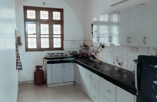 Gomti Nagar Apartment | Spacious Peaceful Apartment for Two Families in Lucknow