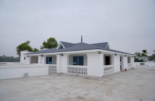 Maulvi Bazar Apartment | Salam Palace near Goala bazar holiday apartments in a village open swimming pond