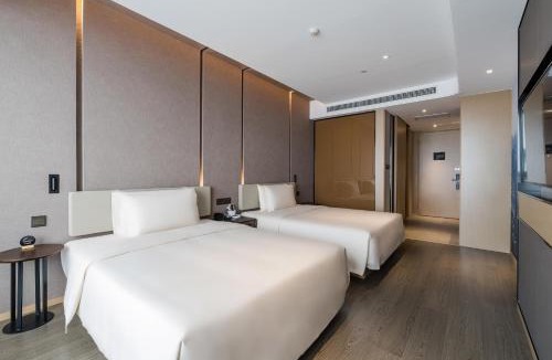 Dongxiaotun Hotel | Atour Hotel Handan New Century