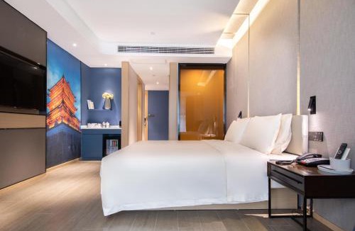 Yuanzhou Hotel | Atour Hotel Yichun Administrative Center