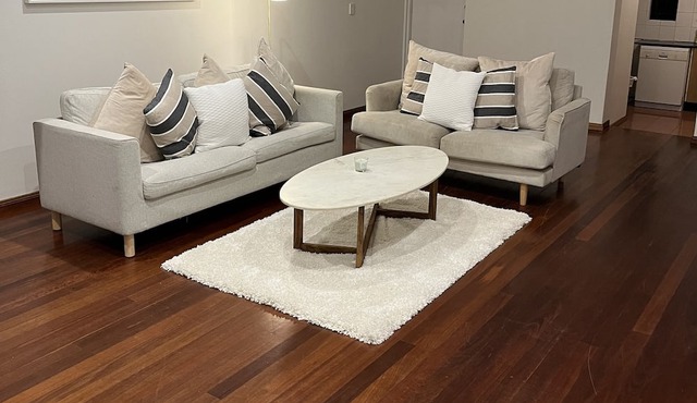 Queen Room At Sydney City Stays