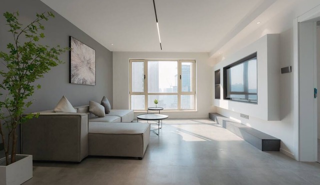 Walk 10 minutes to the Bund & People‘s Square & Yu Garden! 3 Bedrooms Apartment