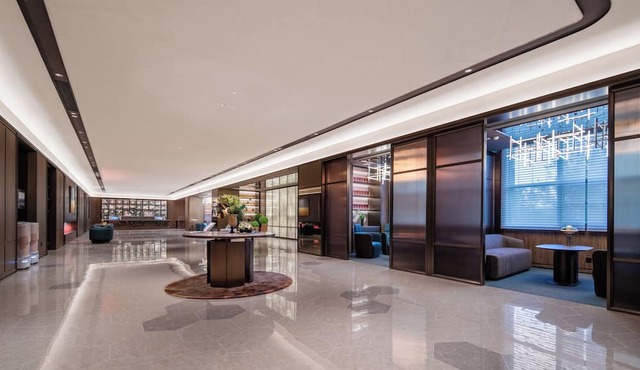 Crystal Hotel Yantai Municipal Gov MixC