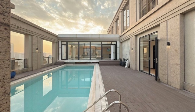 Luxurious 4-Bedroom Penthouse with Pool in Xintiandi, Shanghai